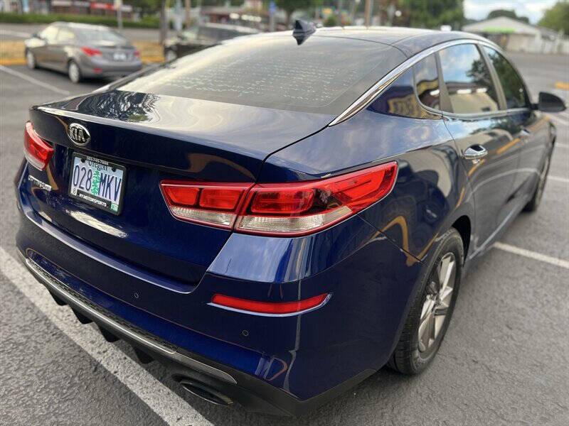 2020 Kia Optima LX