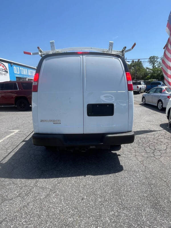 2021 Chevrolet Express 2500