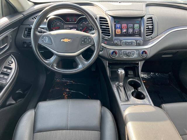 Used 2019 Chevrolet Impala 1LT with VIN 1G11Z5SA8KU137205 for sale in Wood River, IL