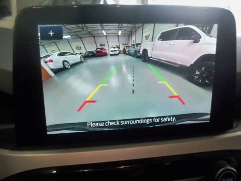 2022 Ford Escape Hybrid SE