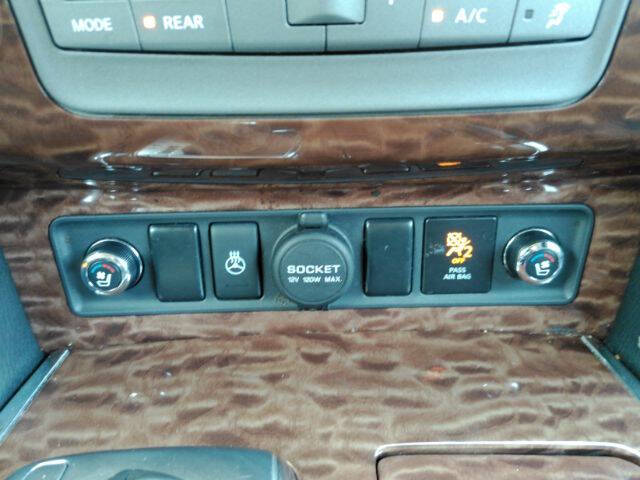 2017 Nissan Armada Platinum
