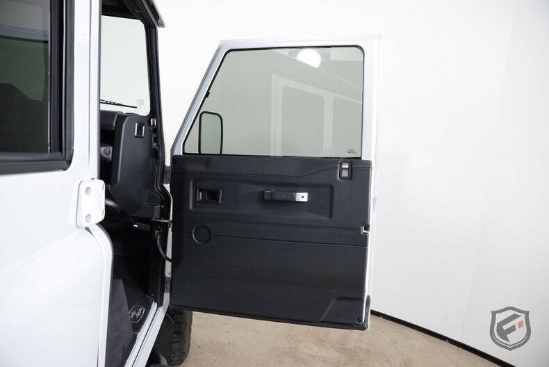 1991 Land Rover Defender