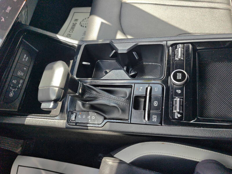2025 Kia K5