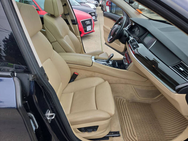 2012 BMW 5 Series 535i Gran Turismo