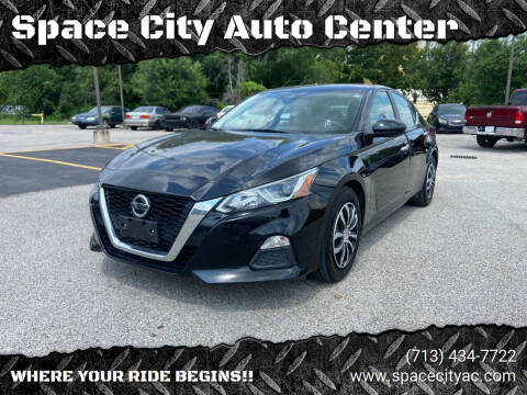 2019 Nissan Altima for sale at Space City Auto Center in Houston TX