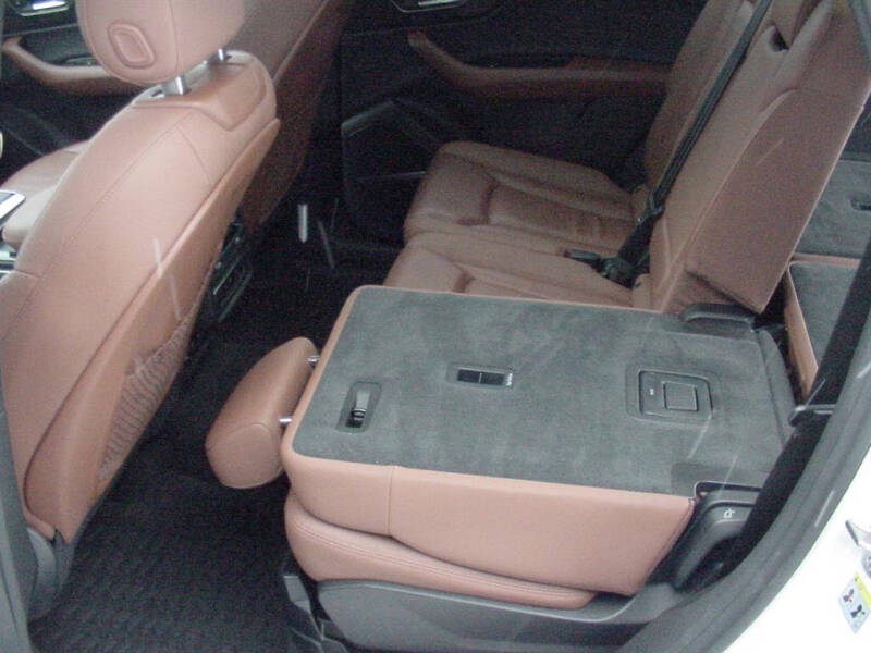 2021 Audi Q7 quattro Premium Plus 55 TFSI