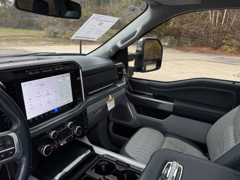 2024 Ford F-450 Super Duty Limited