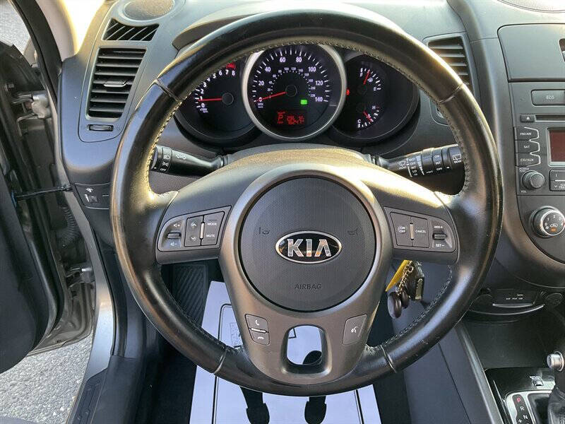 2013 Kia Soul +