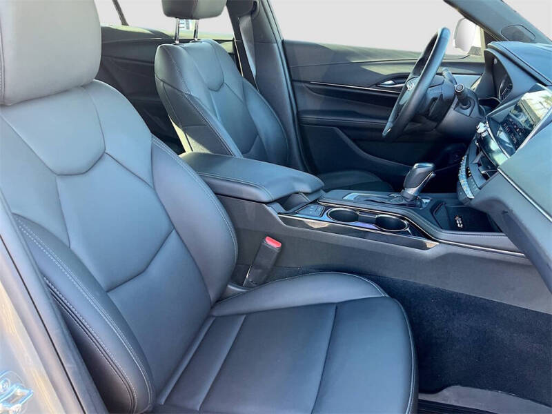 2025 Cadillac CT4 Luxury