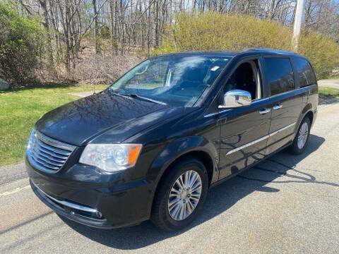 2013 Chrysler Town and Country for sale at Padula Auto Sales in Braintree MA