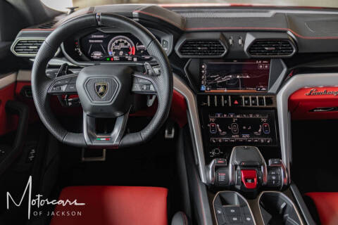 2019 Lamborghini Urus