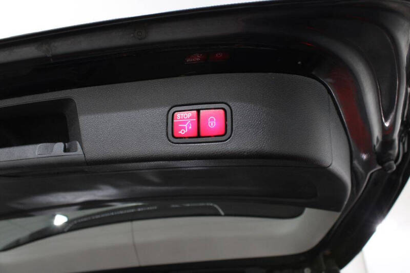 2015 Mercedes-Benz GL-Class GL 550 4MATIC