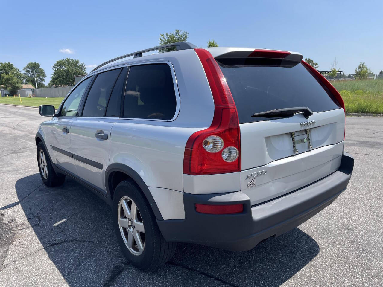 2005 Volvo XC90 for sale at Twin Cities Auctions in Elk River, MN