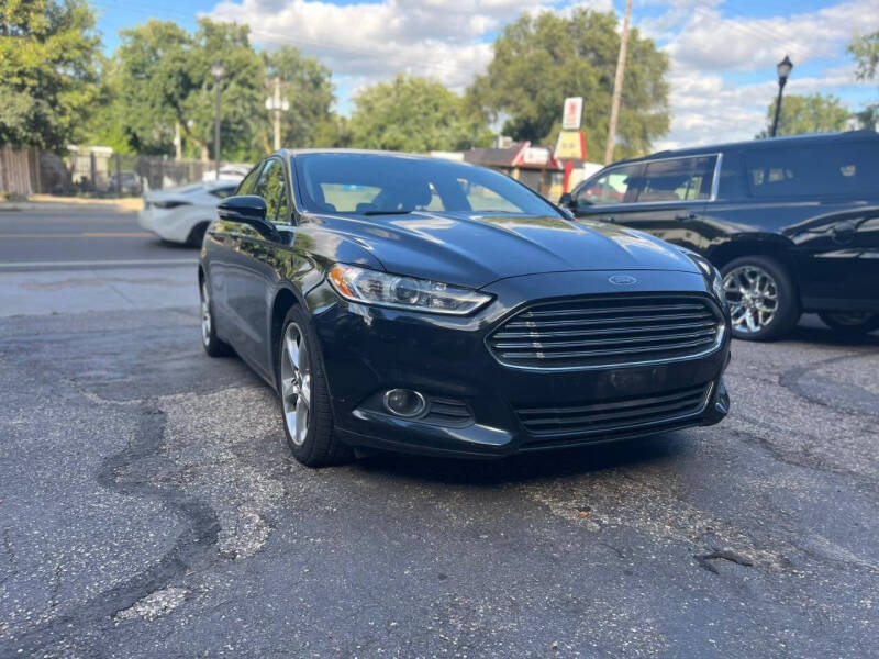 2014 Ford Fusion SE's photo