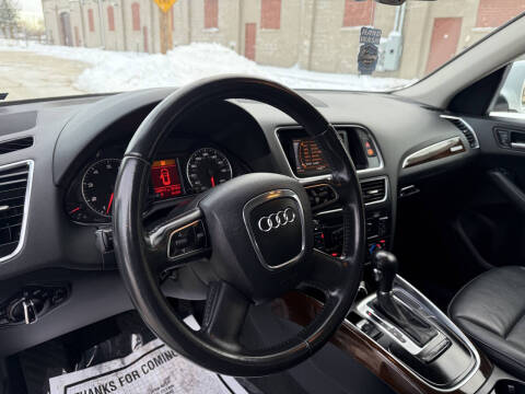 2012 Audi Q5 2.0T quattro Premium Plus