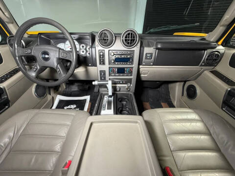 2004 HUMMER H2