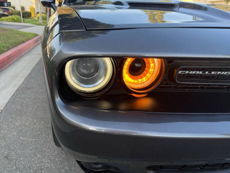 2017 Dodge Challenger