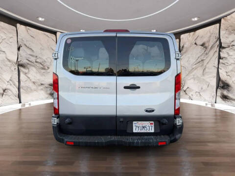 2017 Ford Transit