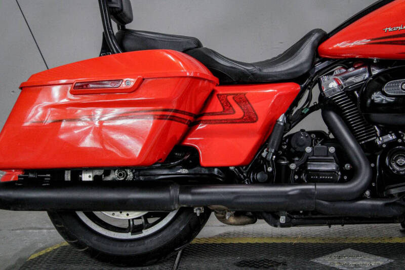 2017 Harley-Davidson Road Glide Special