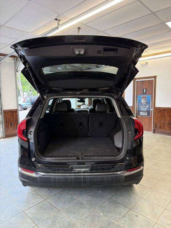 2022 GMC Terrain AT4