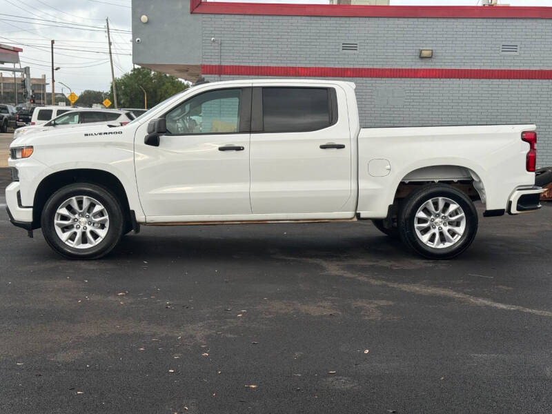2021 Chevrolet Silverado 1500 Custom