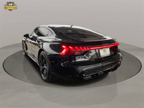 2023 Audi e-tron GT quattro Premium Plus