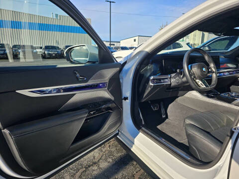 2024 BMW 7 Series 740i xDrive