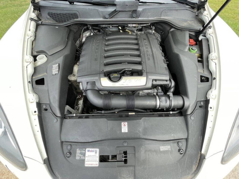 2011 Porsche Cayenne Tiptronic