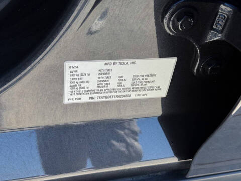 2024 Tesla Model Y Long Range