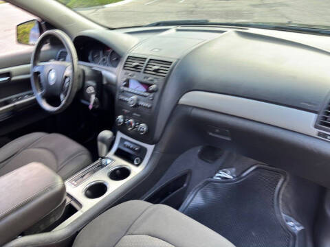 2009 Saturn Outlook XE