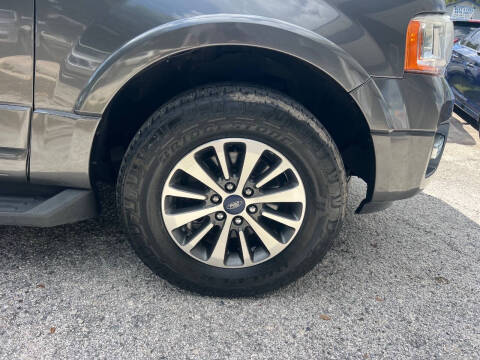 2017 Ford Expedition XLT