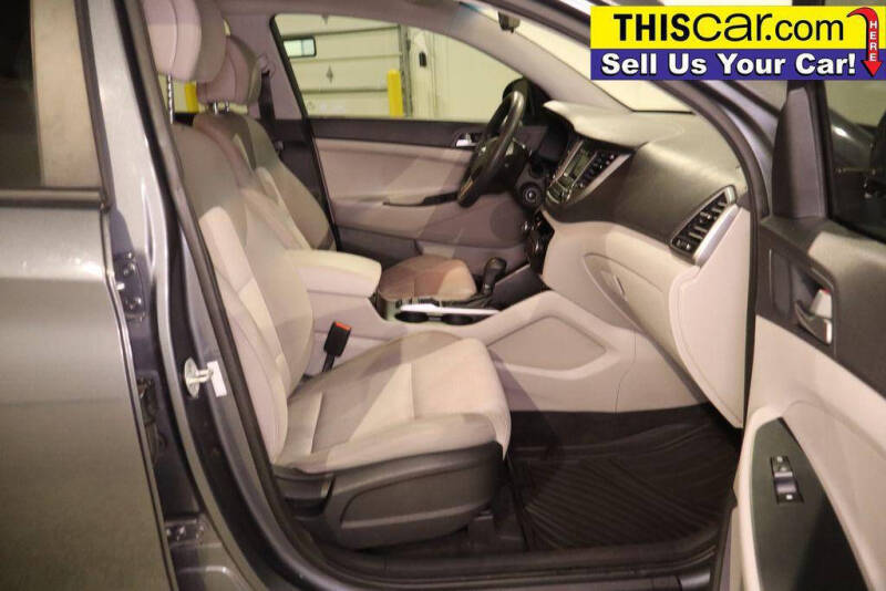 2017 Hyundai Tucson SE