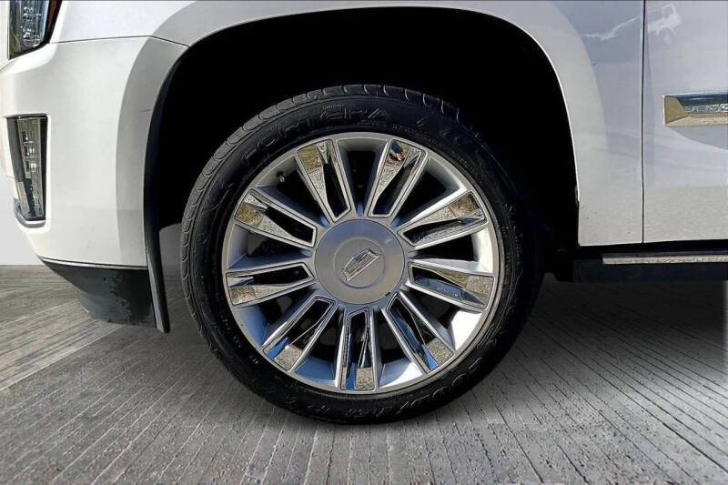 2016 Cadillac Escalade Platinum