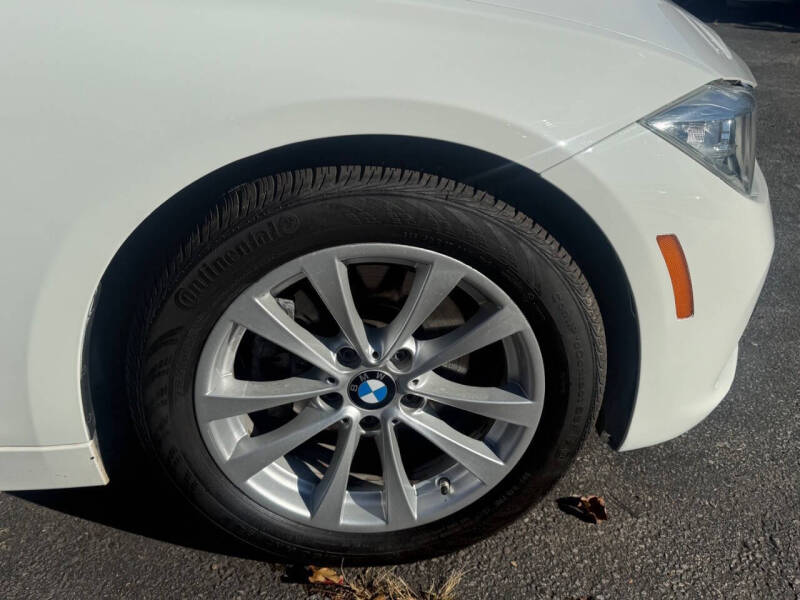 2017 BMW 3 Series 320i xDrive