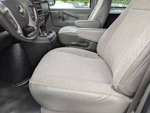 2016 Chevrolet Express 3500