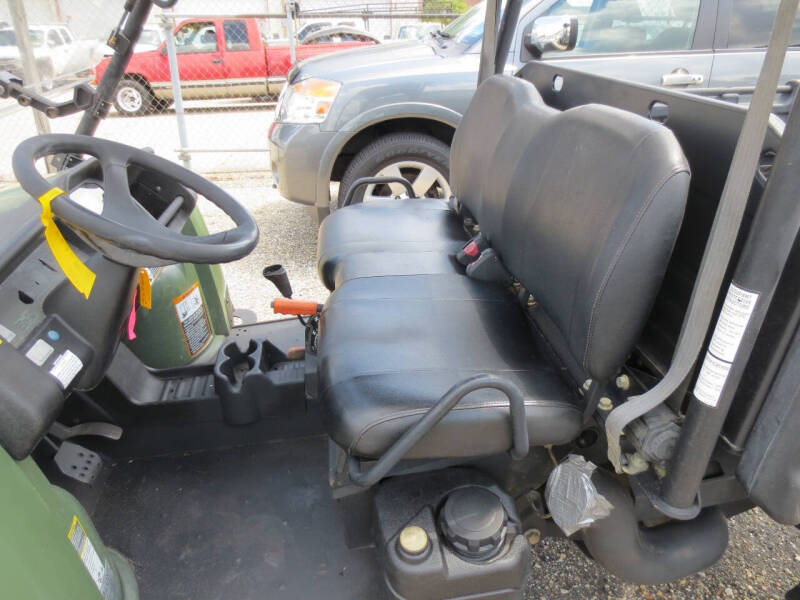 2016 John Deere 825I POW