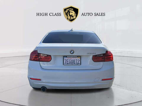 2014 BMW 3 Series 320i