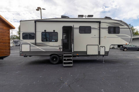 2024 Cruiser RV E-25RK Essence