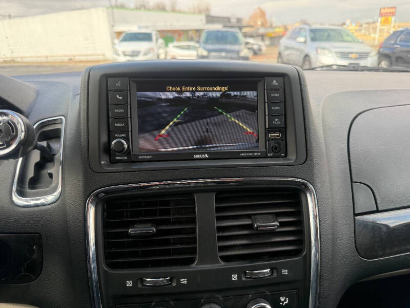 2016 Dodge Grand Caravan American Value Package