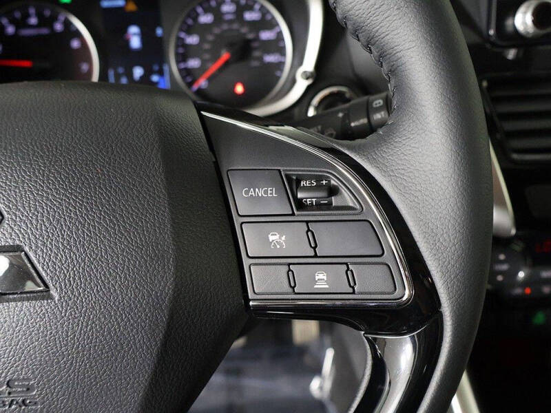 2026 Mitsubishi Eclipse Cross SE