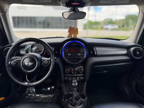 2015 MINI Hardtop 4 Door Cooper