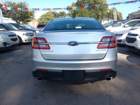 2013 Ford Taurus Limited