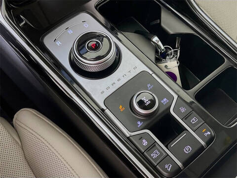 2023 Kia Sorento Plug-In Hybrid SX Prestige