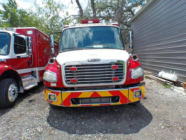 2015 Freightliner M2 106