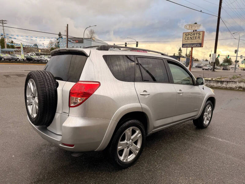 2007 Toyota RAV4 Sport
