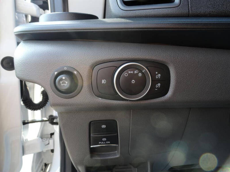 2025 Ford Transit 250