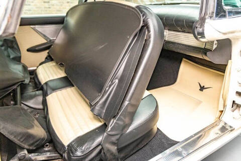 1957 Ford Thunderbird