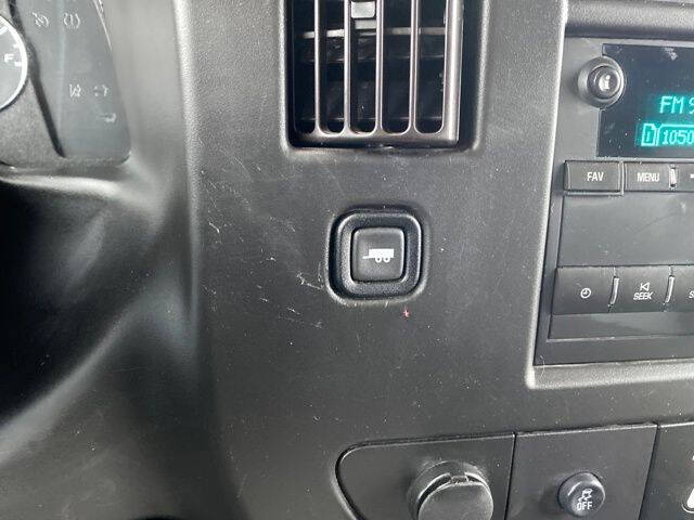 2022 Chevrolet Express 2500