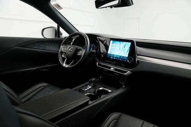 2023 Lexus RX 350 F SPORT Handling