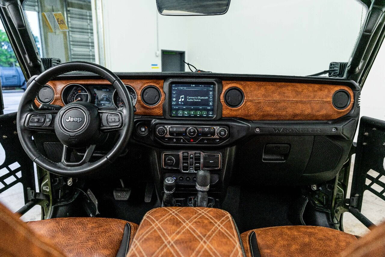 2020 JEEP Wrangler SUV / Crossover - $54,999